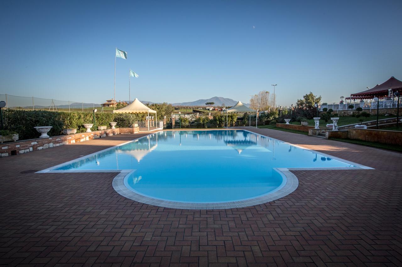 ホテルTenuta Gran Paradiso Palombara Sabina エクステリア 写真